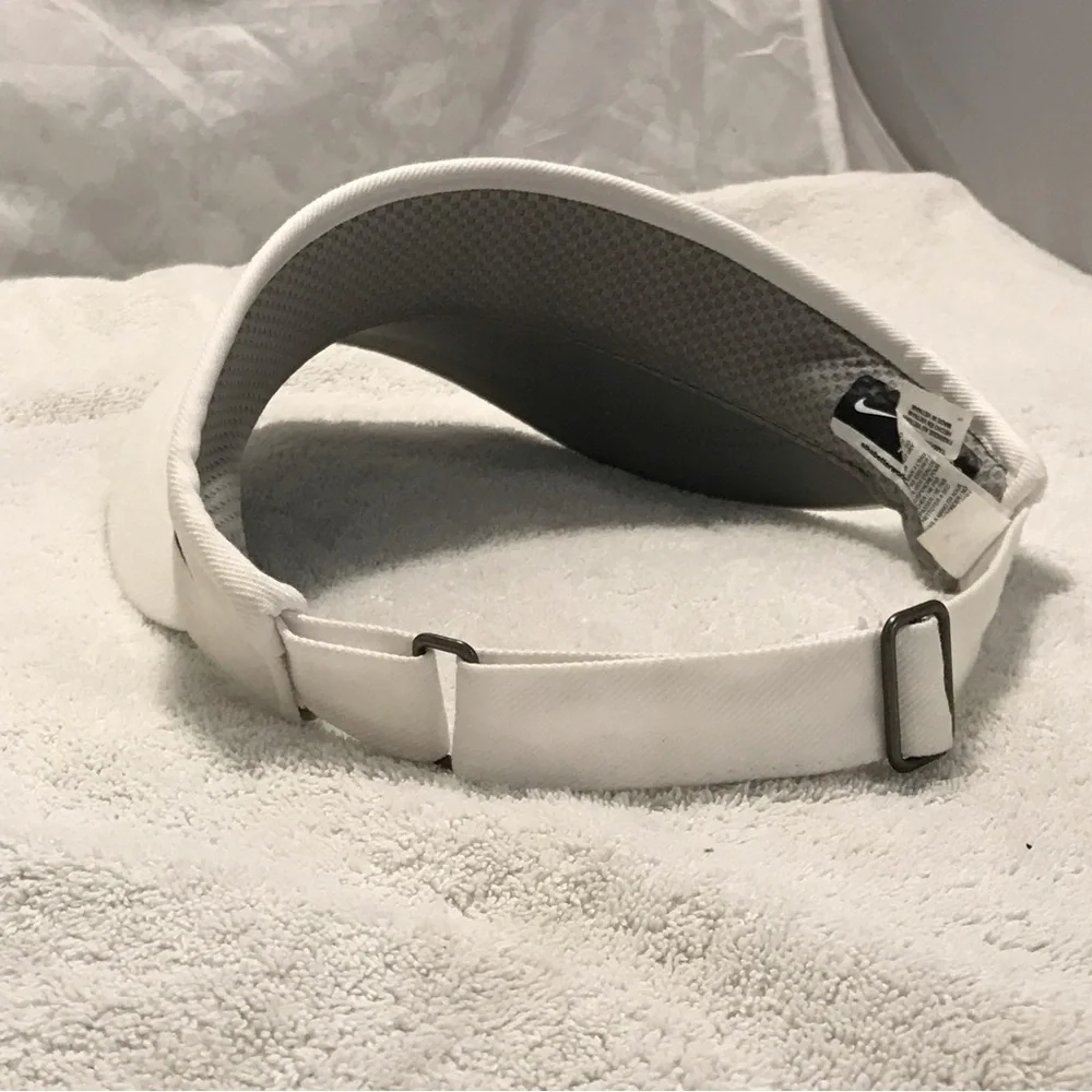Nike Dri-Fit NAVY Sport Visor